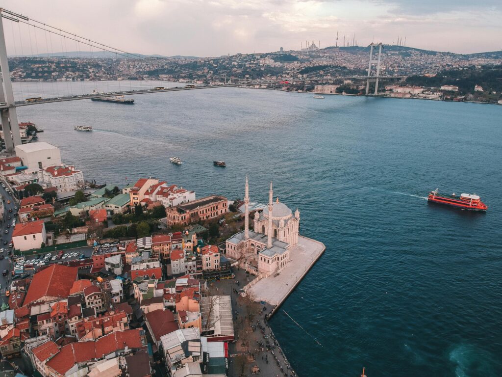 View of the Bosphorus, Istambul.